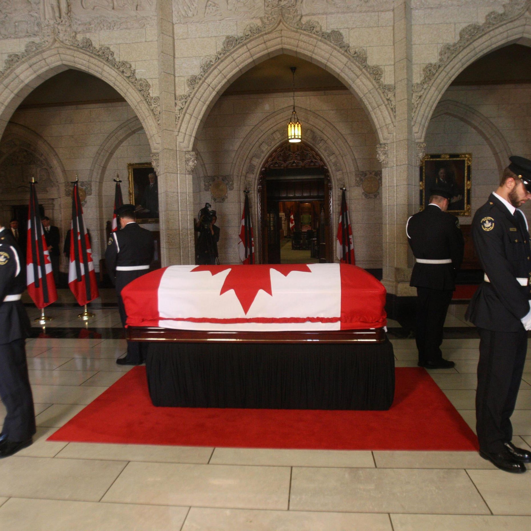 Canada Casket Flag – Canadiana Flag